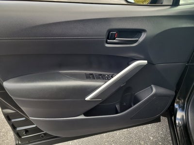 2025 Toyota Corolla Cross LE