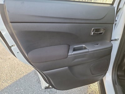 2025 Mitsubishi Outlander Sport LE
