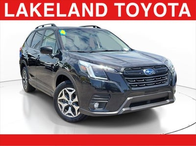 2024 Subaru Forester Premium