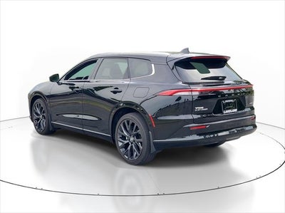 2025 Toyota Toyota Crown Signia XLE