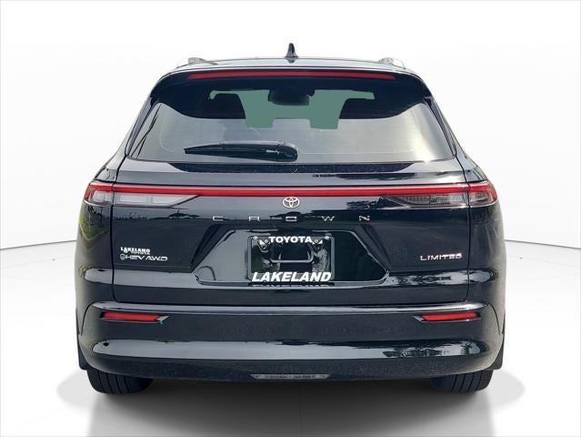 2025 Toyota Toyota Crown Signia XLE