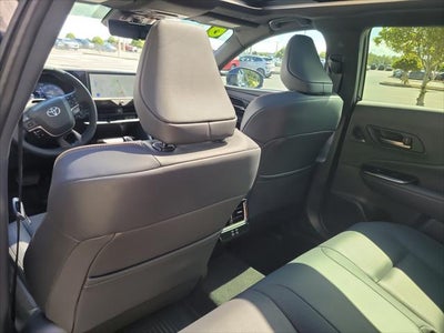 2026 Toyota Toyota Crown Signia Limited