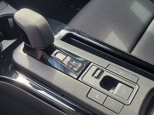 2023 Toyota Prius LE