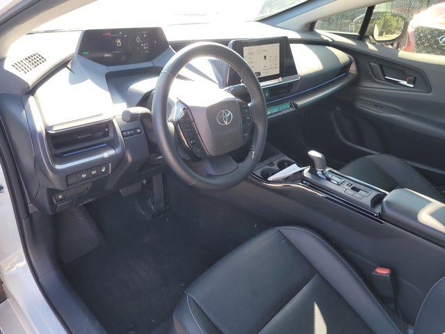 2025 Toyota PRIUS XLE