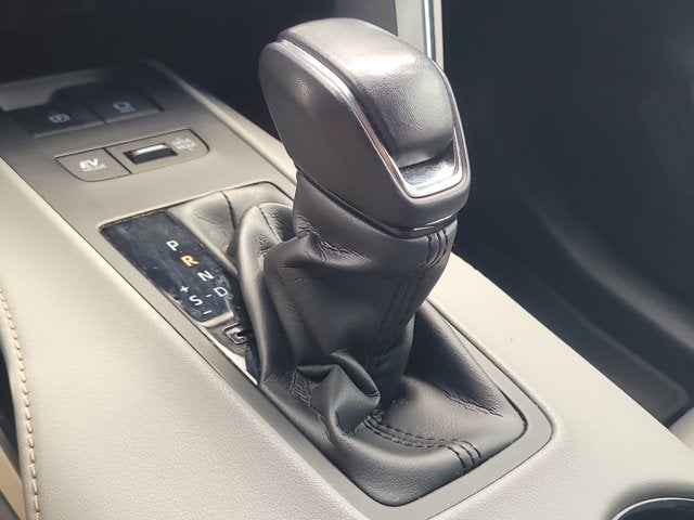 2023 Toyota Venza LE
