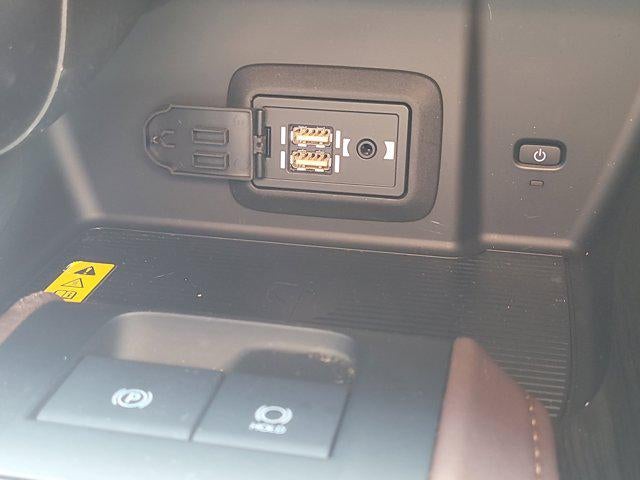 2022 Toyota Venza LIMITED Limited