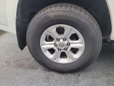 2023 Toyota 4Runner SR5