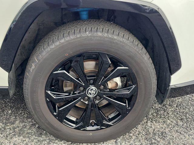 2022 Toyota RAV4 HYBRID Hybrid SE