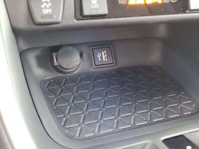 2025 Toyota RAV4 Hybrid Hybrid XSE