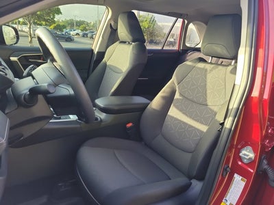 2025 Toyota RAV4 HYBRID Hybrid XLE