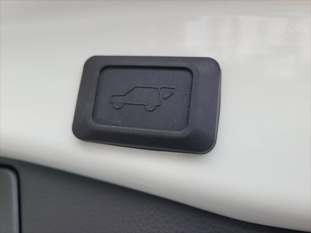 2024 Toyota RAV4 Hybrid Hybrid XLE