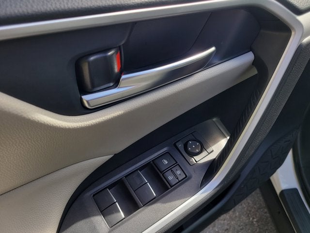 2024 Toyota RAV4 HYBRID Hybrid XLE