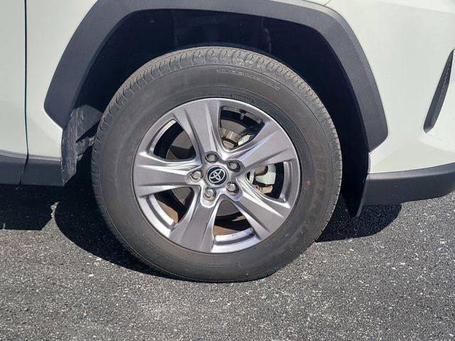 2024 Toyota RAV4 HYBRID Hybrid XLE