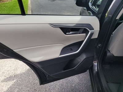 2025 Toyota RAV4 Hybrid Hybrid XLE