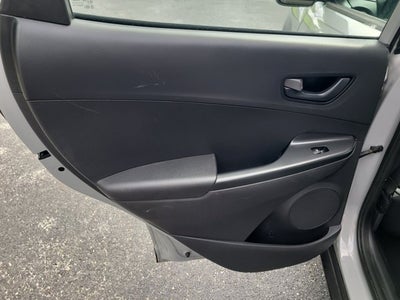 2022 Hyundai Kona SE