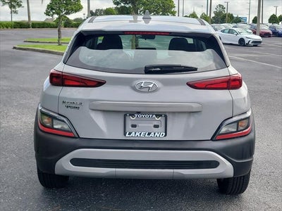 2022 Hyundai Kona SE