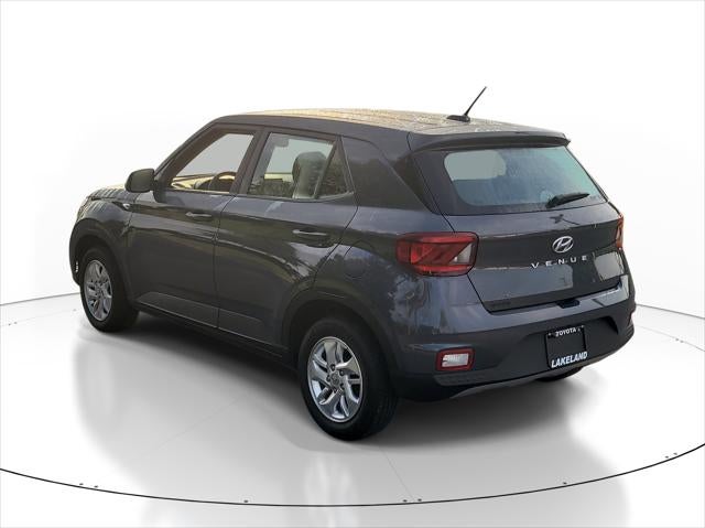 2025 Hyundai Venue SE