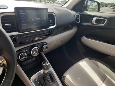 2023 Hyundai Venue SEL