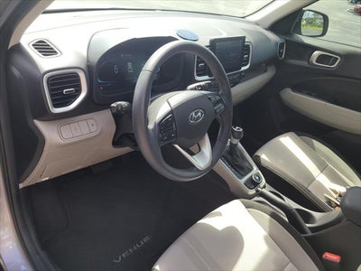 2023 Hyundai Venue SEL