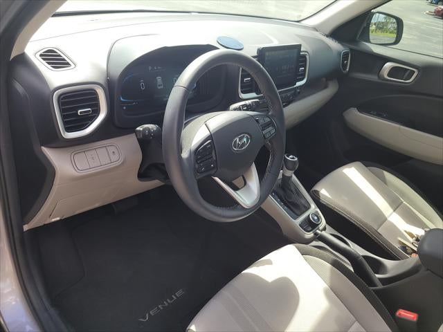 2023 Hyundai Venue SEL