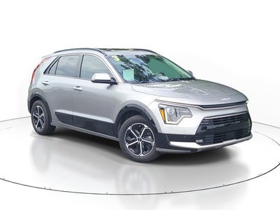 2023 Kia Niro SX
