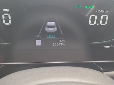 2023 Kia Niro SX