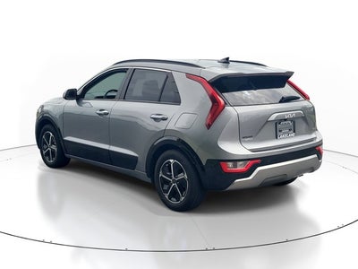 2023 Kia Niro SX