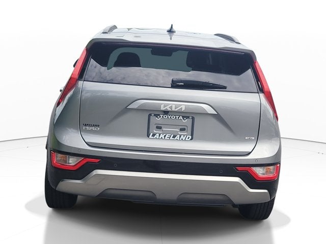 2023 Kia Niro SX