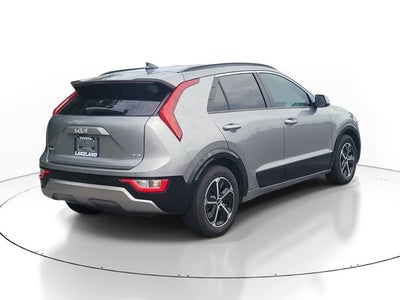 2023 Kia Niro SX