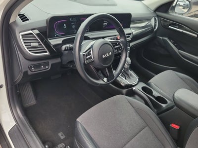 2025 Kia Seltos S