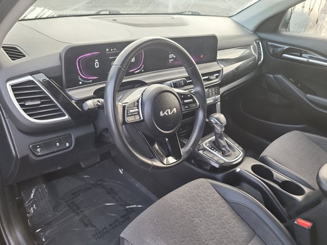 2025 Kia Seltos S