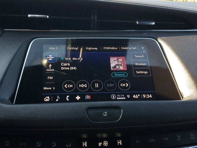 2022 Cadillac XT4 FWD Sport