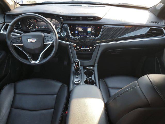 2025 Cadillac XT6 FWD Premium Luxury