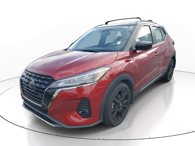 2021 Nissan Kicks SR