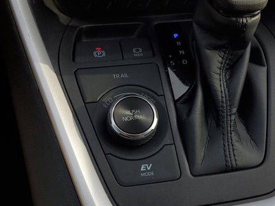 2022 Toyota RAV4 Hybrid LE