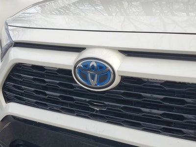 2022 Toyota RAV4 Hybrid SE