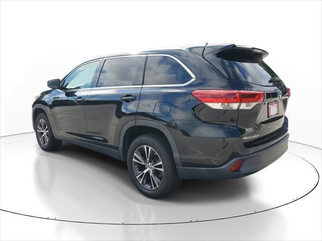 2019 Toyota Highlander LE