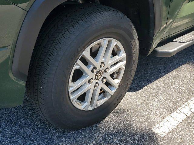 2023 Toyota Tundra 4WD SR5