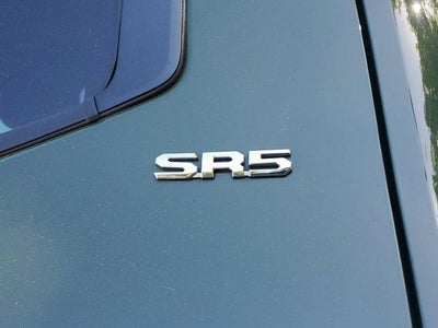 2023 Toyota Tundra 4WD SR5