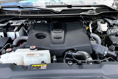 2025 Toyota Tundra 4WD SR5