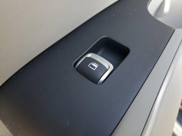 2022 Kia Sorento X-Line S