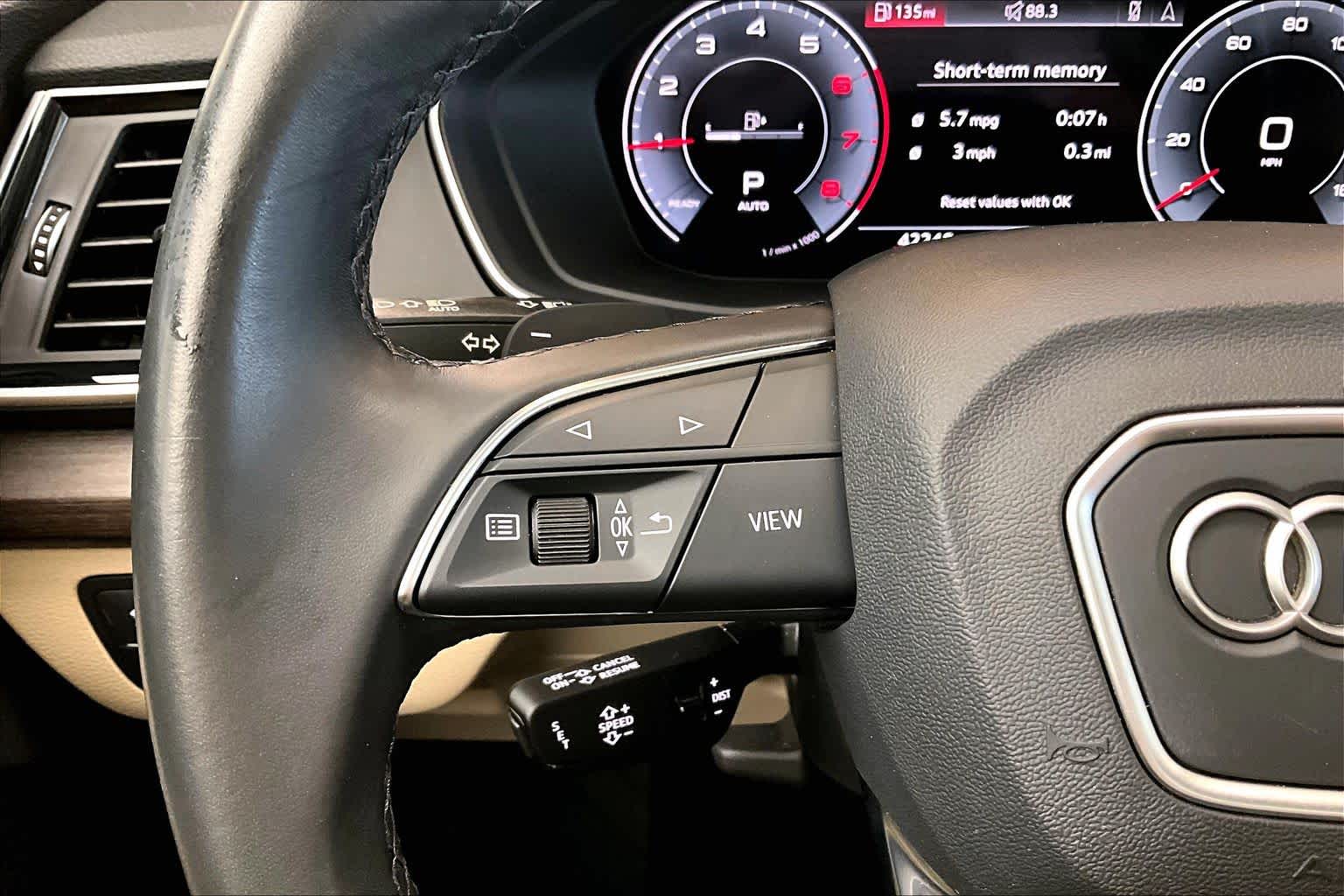 2023 Audi Q5 Premium Plus