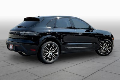 2023 Porsche Macan T