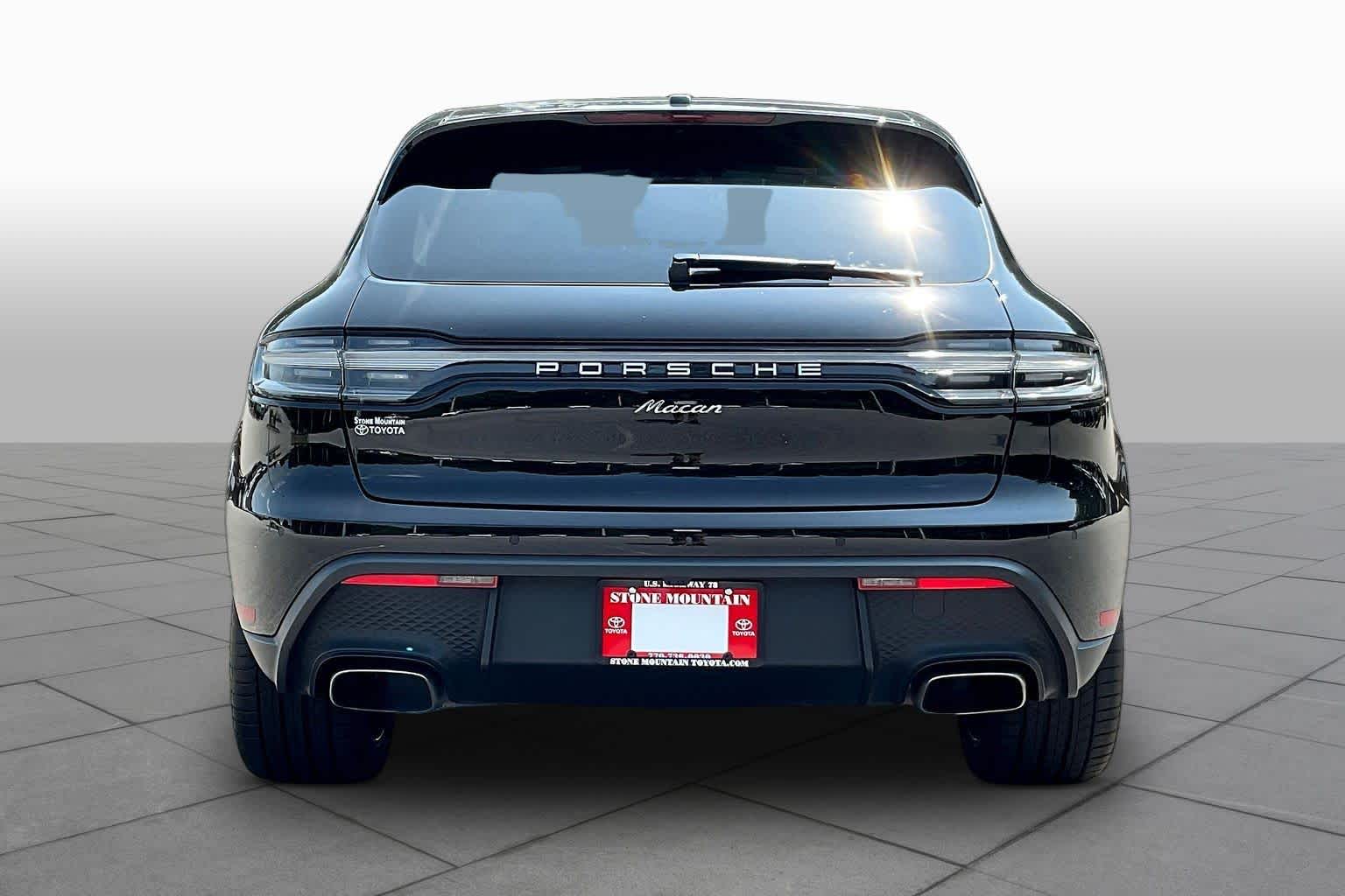 2023 Porsche Macan T
