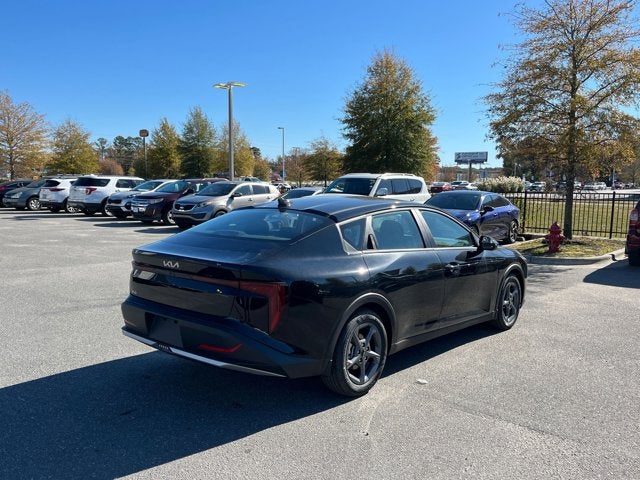 2025 Kia K4 LXS