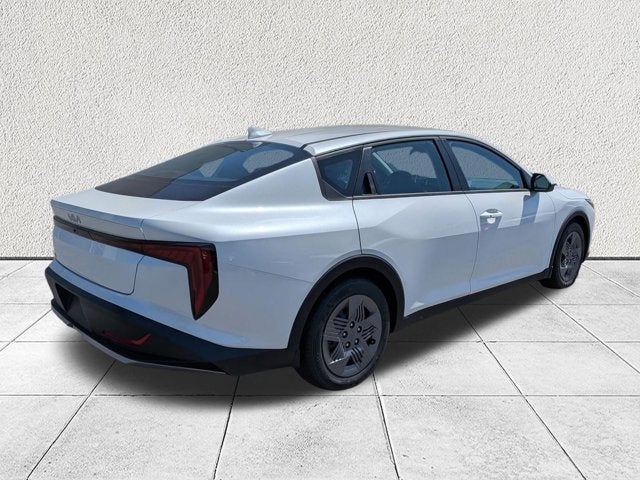 2026 Kia K4 LX