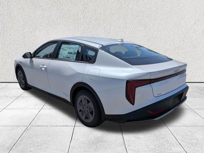 2026 Kia K4 LX
