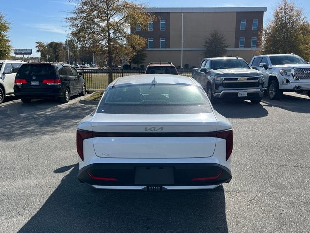 2025 Kia K4 LXS
