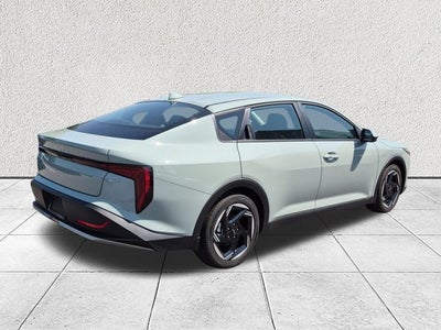 2026 Kia K4 EX