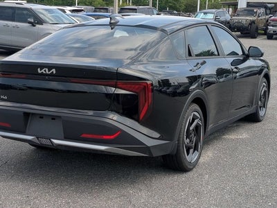2026 Kia K4 EX